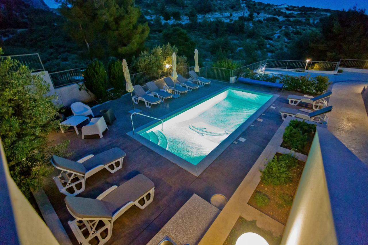 Island Hvar Seaside Villa Levanda With Beach, Pool & Seaview Χβαρ Εξωτερικό φωτογραφία